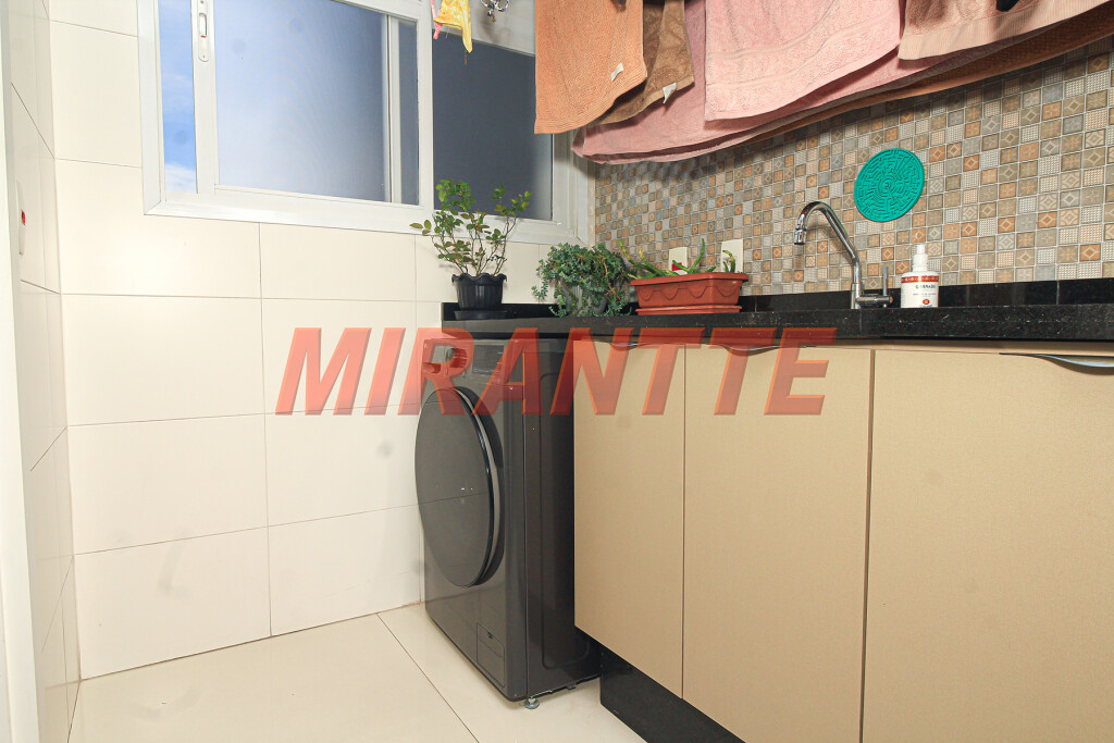 Apartamento de 221m² com 4 quartos em Santa Teresinha
