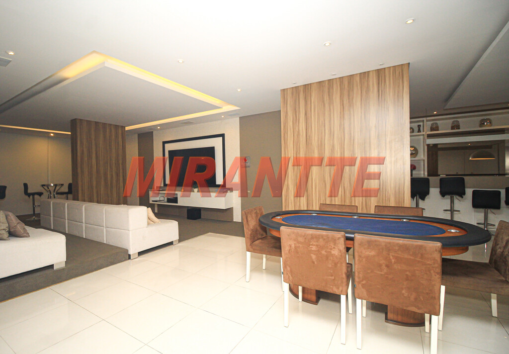 Apartamento de 221m² com 4 quartos em Santa Teresinha