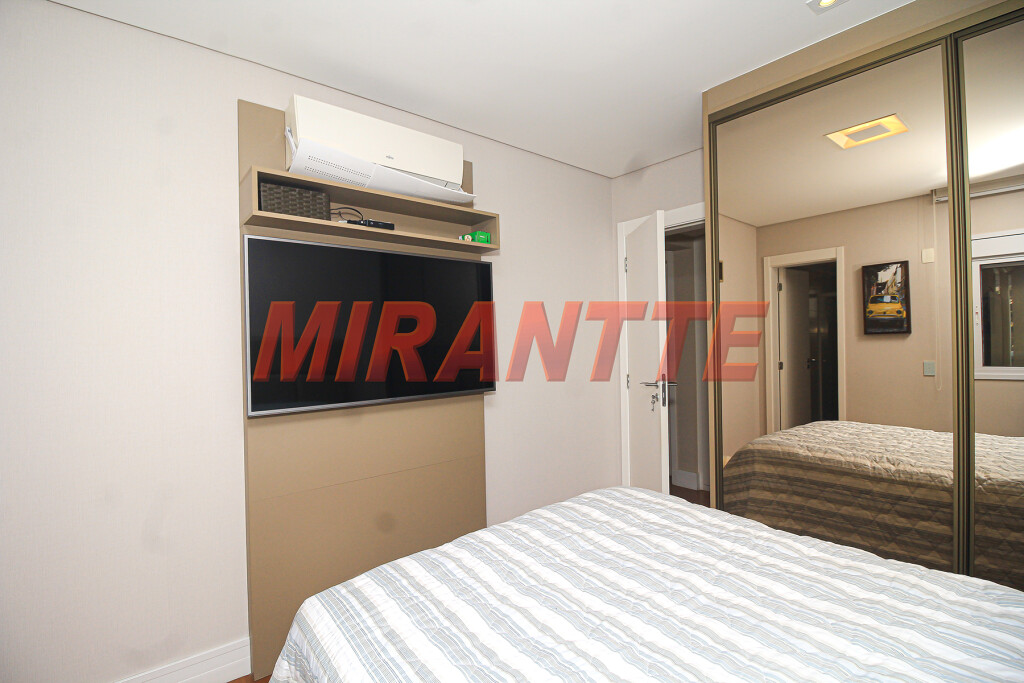 Apartamento de 221m² com 4 quartos em Santa Teresinha