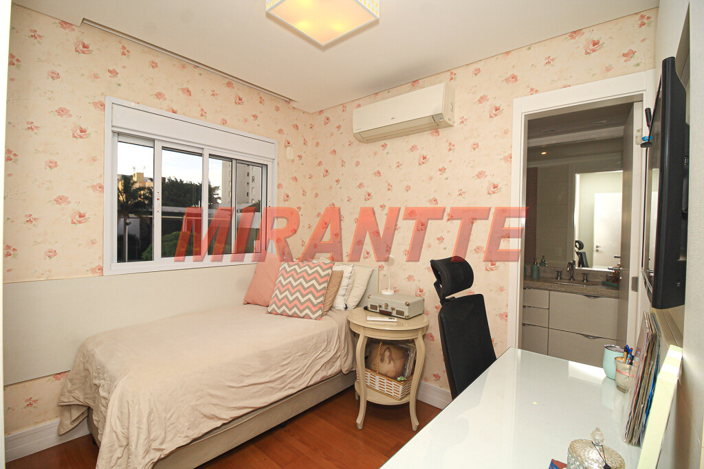 Apartamento de 221m² com 4 quartos em Santa Teresinha