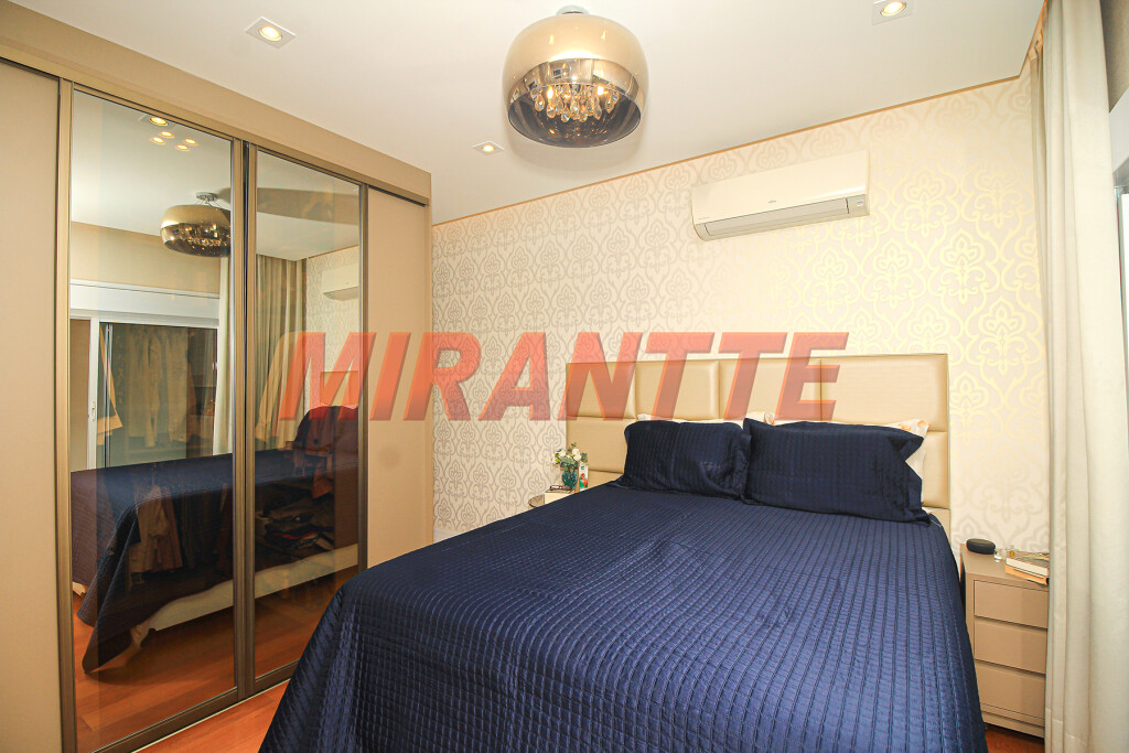 Apartamento de 221m² com 4 quartos em Santa Teresinha