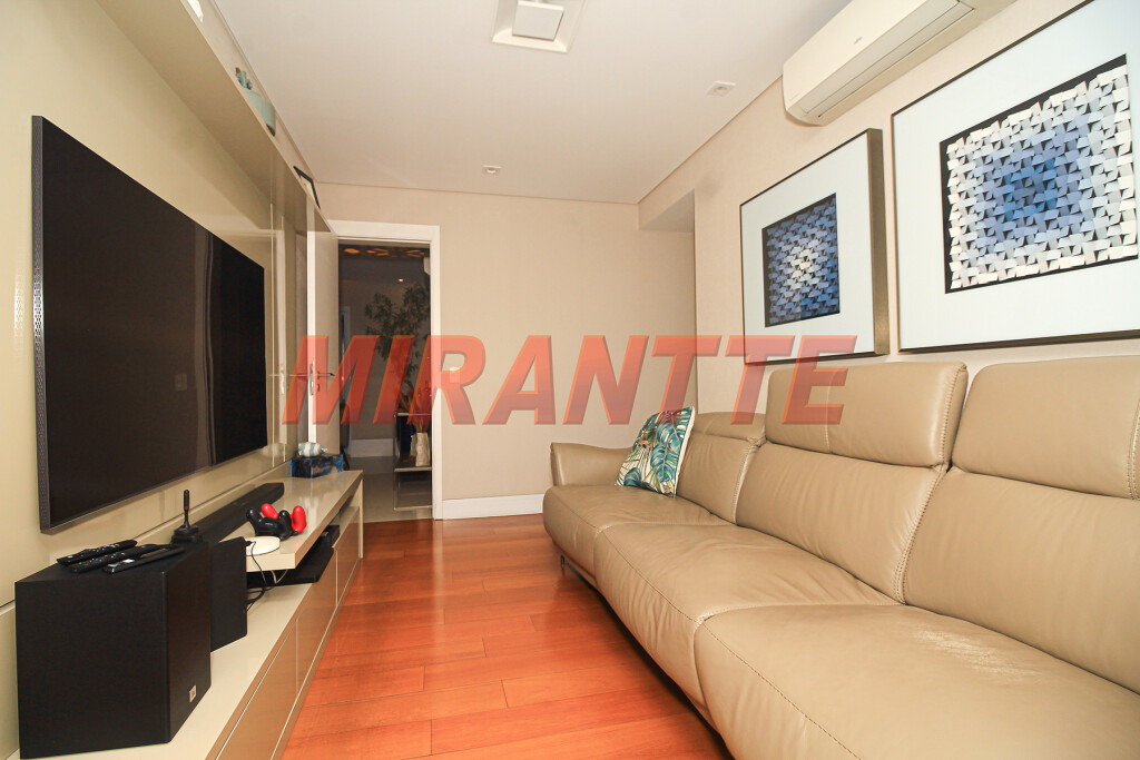 Apartamento de 221m² com 4 quartos em Santa Teresinha