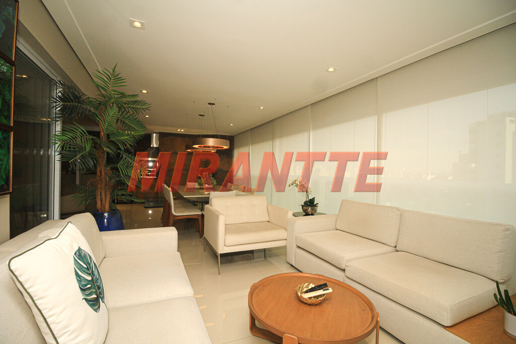 Apartamento de 221m² com 4 quartos em Santa Teresinha