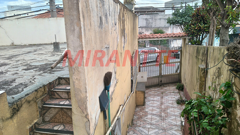Sobrado de 270m² com 5 quartos em Vila Gustavo