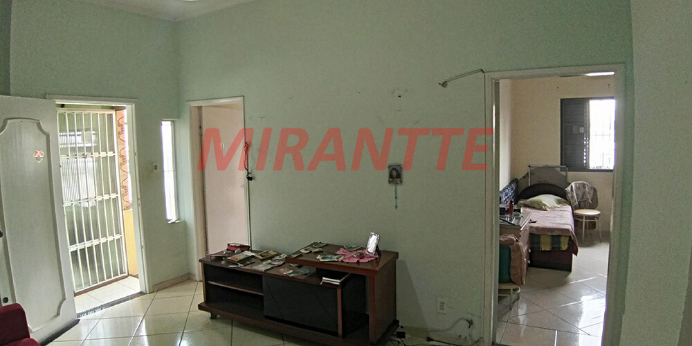 Sobrado de 270m² com 5 quartos em Vila Gustavo