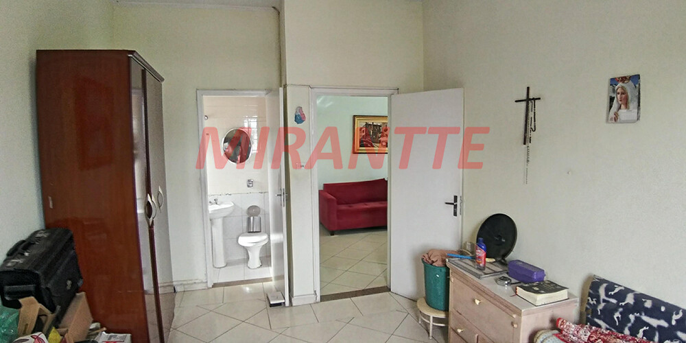 Sobrado de 270m² com 5 quartos em Vila Gustavo