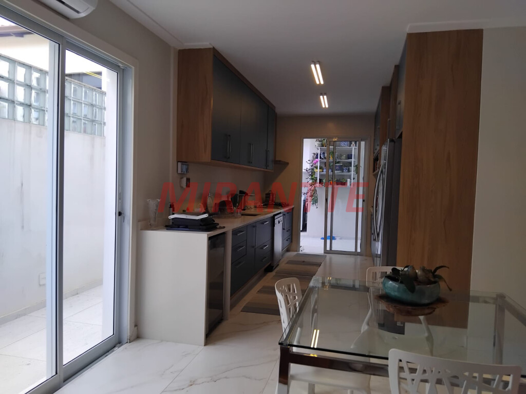 Sobrado de 161m² com 3 quartos em Parque Mandaqui