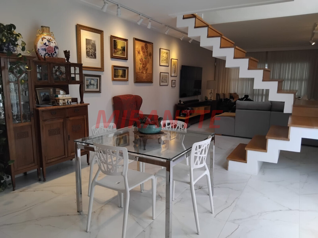 Sobrado de 161m² com 3 quartos em Parque Mandaqui