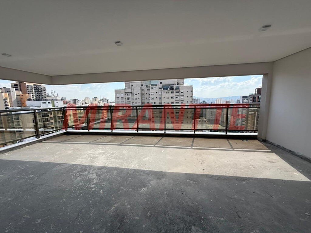 Cobertura duplex de 306m² com 2 quartos em Perdizes