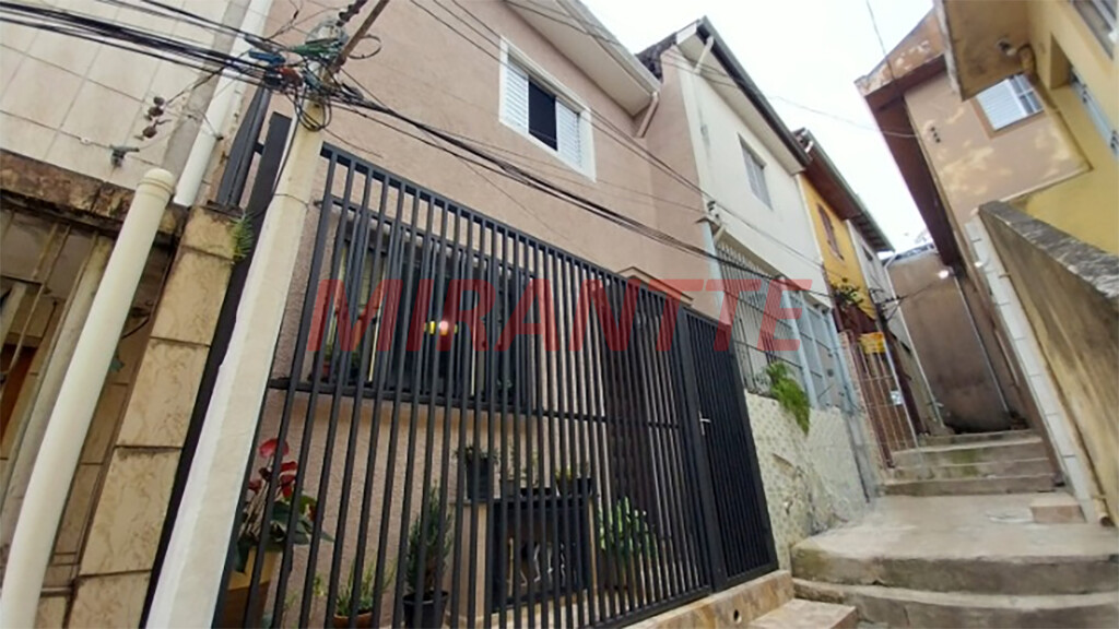 Casa de vila com 2 quartos em Parada  Inglesa