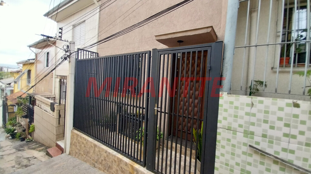 Casa de vila com 2 quartos em Parada  Inglesa