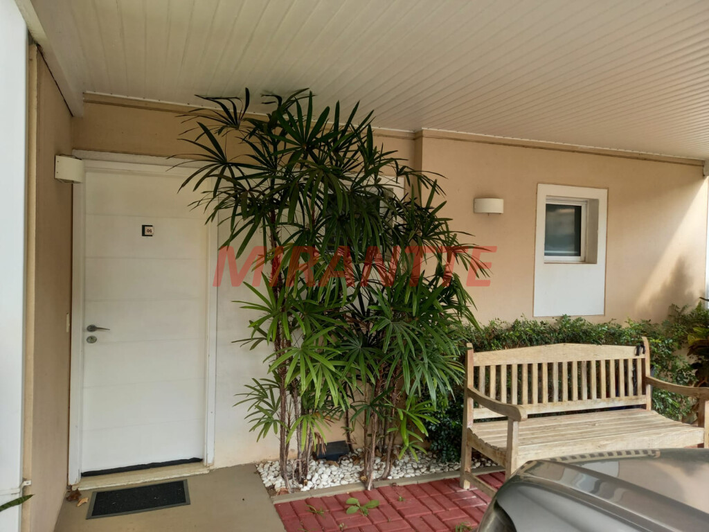 Cond. fechado de 450m² com 4 quartos em Jardim Virginia Bianca