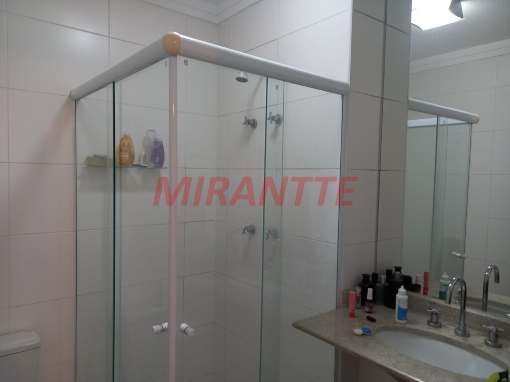 Cond. fechado de 450m² com 4 quartos em Jardim Virginia Bianca