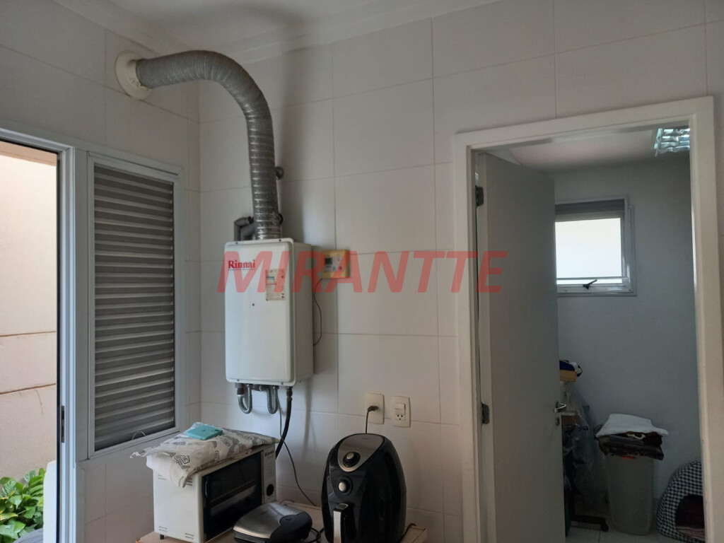 Cond. fechado de 450m² com 4 quartos em Jardim Virginia Bianca
