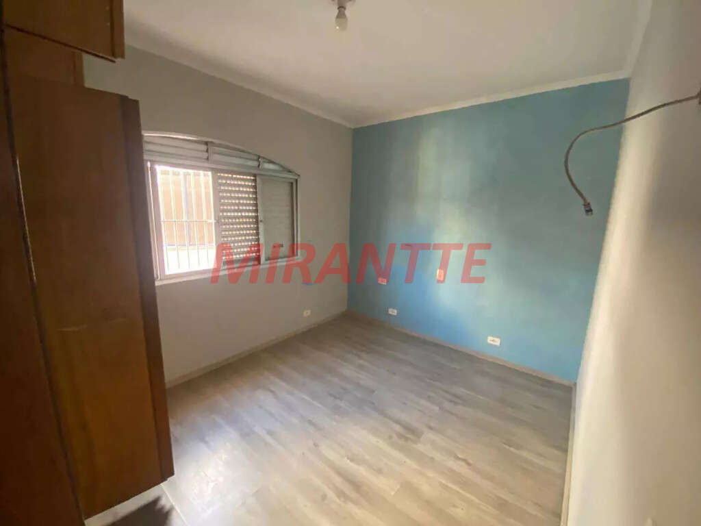 Sobrado de 170m² com 3 quartos em Parque Novo Mundo