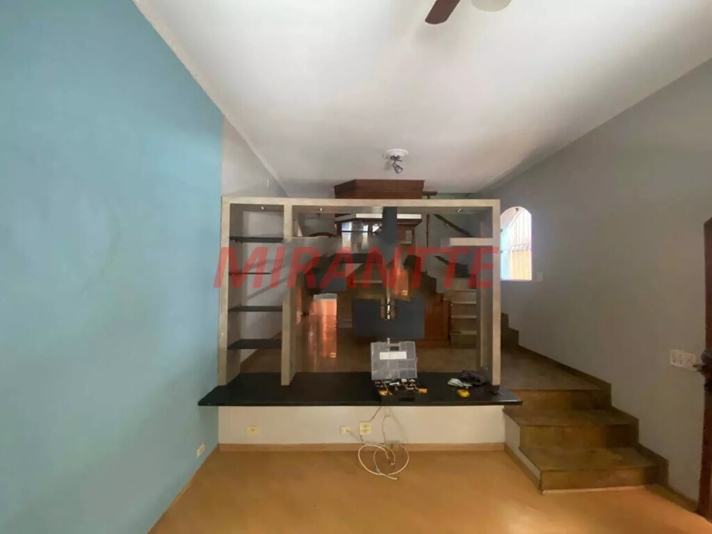 Sobrado de 170m² com 3 quartos em Parque Novo Mundo