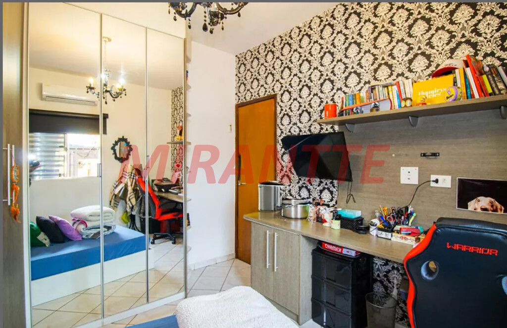 Sobrado de 113m² com 3 quartos em Parque Novo Mundo