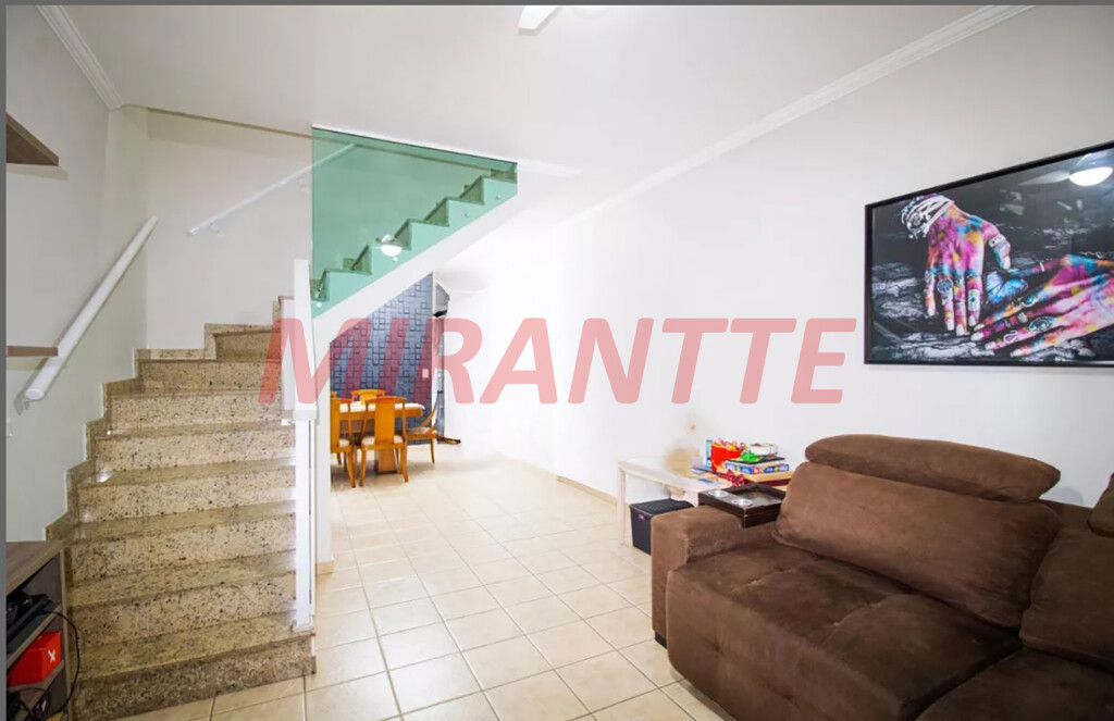 Sobrado de 113m² com 3 quartos em Parque Novo Mundo