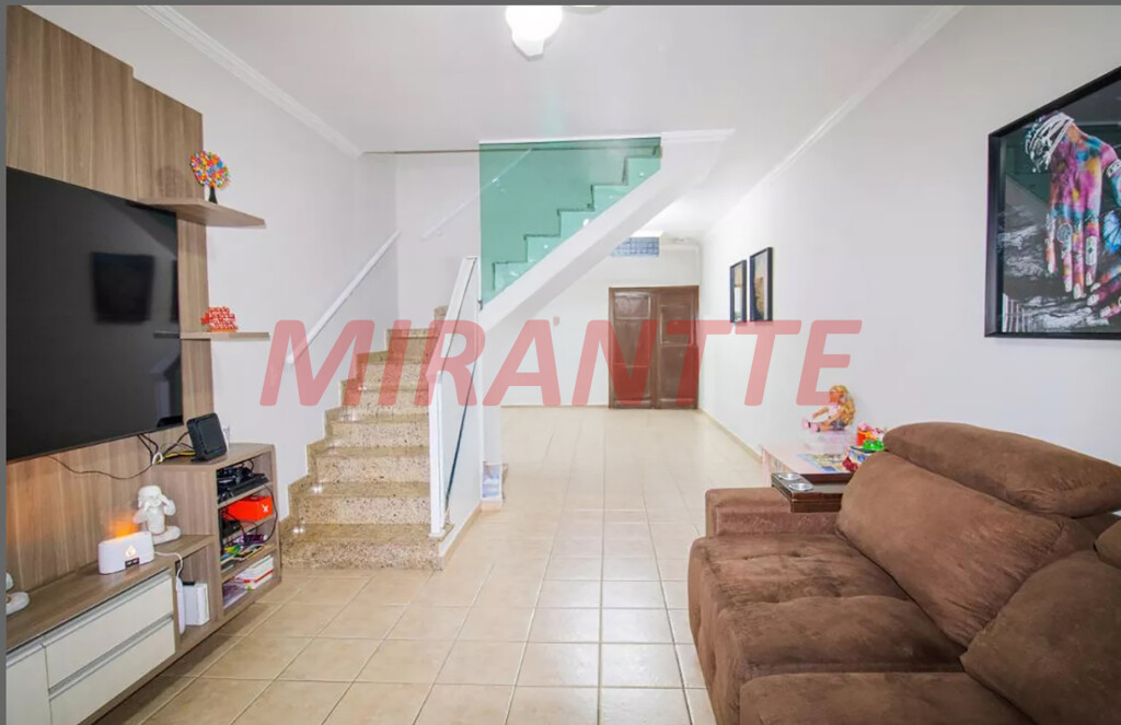 Sobrado de 113m² com 3 quartos em Parque Novo Mundo