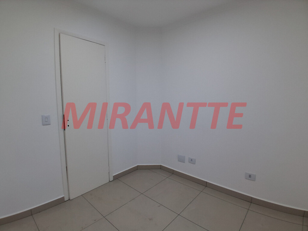 Apartamento de 46m² com 2 quartos em Parada  Inglesa