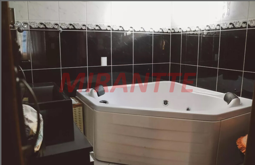 Casa terrea de 324m² com 5 quartos em Vila Maria Alta
