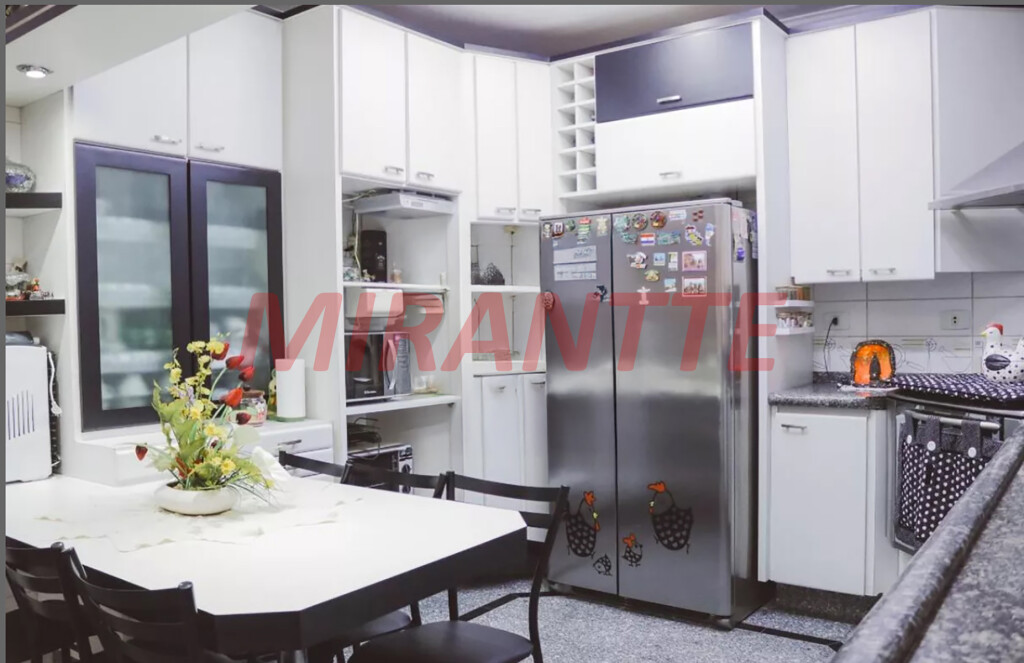 Casa terrea de 324m² com 5 quartos em Vila Maria Alta