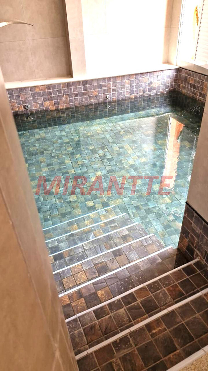 Sobrado de 500m² com 4 quartos em Pacaembu