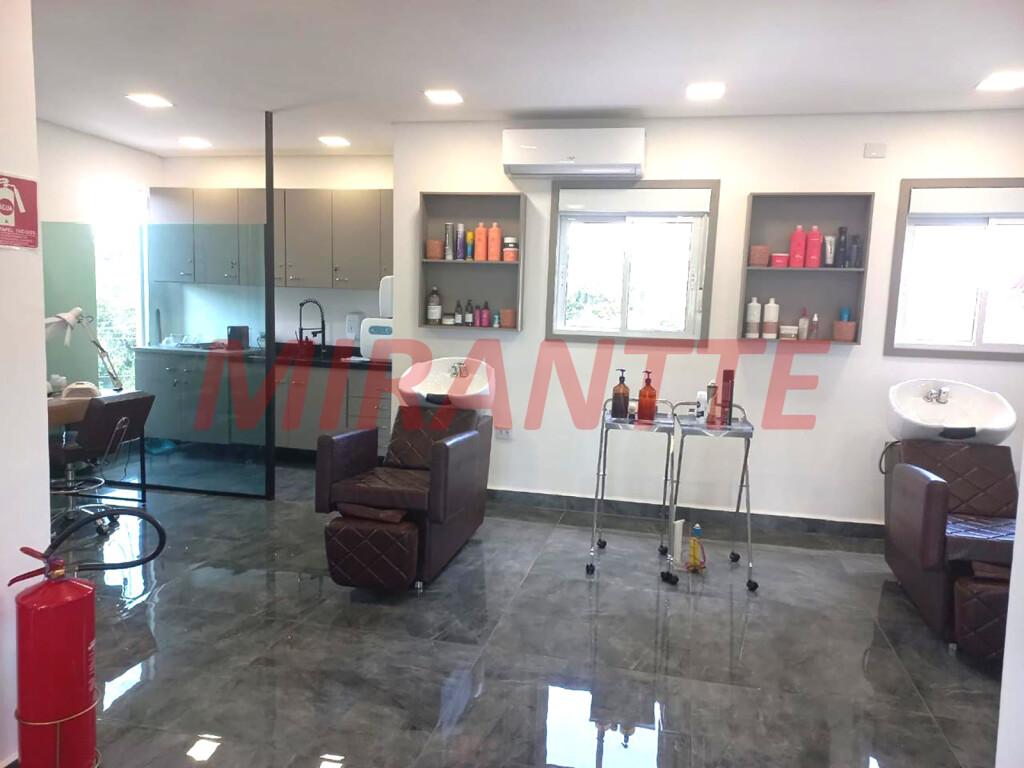Sobrado de 500m² com 4 quartos em Pacaembu