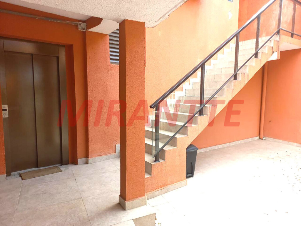 Sobrado de 500m² com 4 quartos em Pacaembu