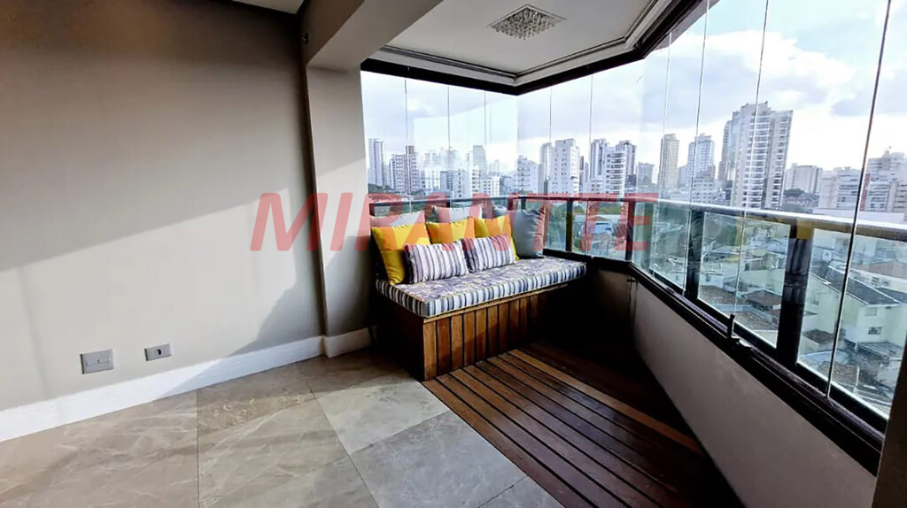 Apartamento de 158m² com 3 quartos em Água Fria