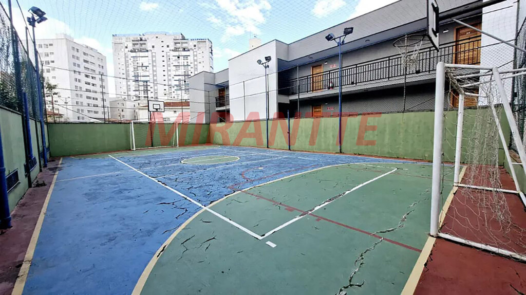 Apartamento de 158m² com 3 quartos em Água Fria
