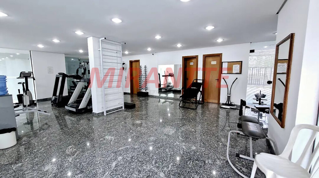 Apartamento de 158m² com 3 quartos em Água Fria