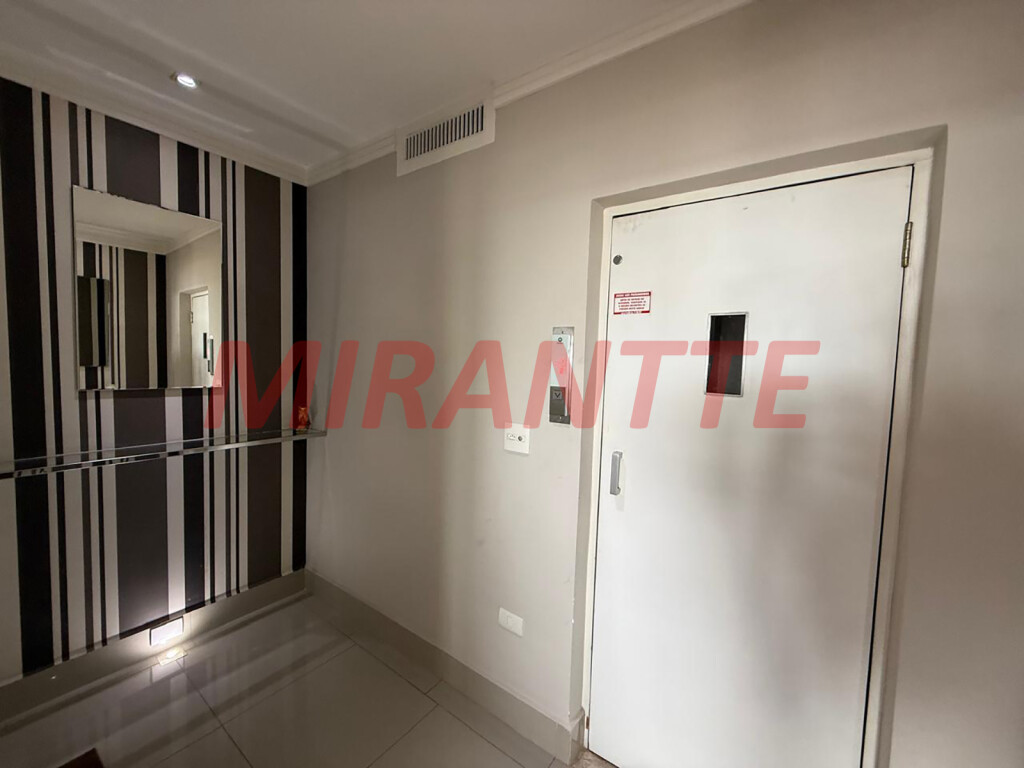 Apartamento de 150m² com 2 quartos em Água Fria