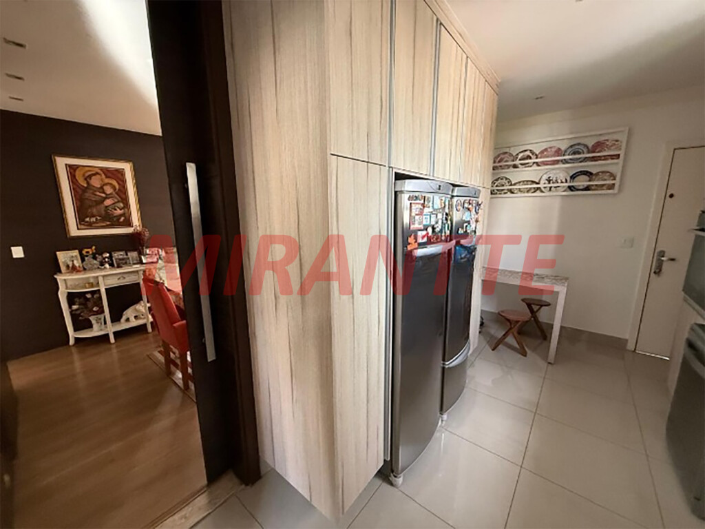 Apartamento de 150m² com 2 quartos em Água Fria