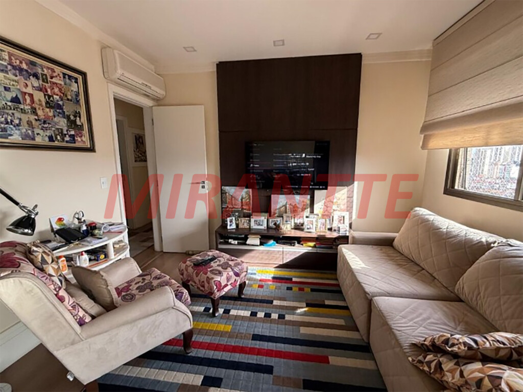 Apartamento de 150m² com 2 quartos em Água Fria