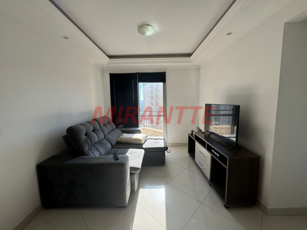 Apartamento de 57m² com 2 quartos em Santa Teresinha