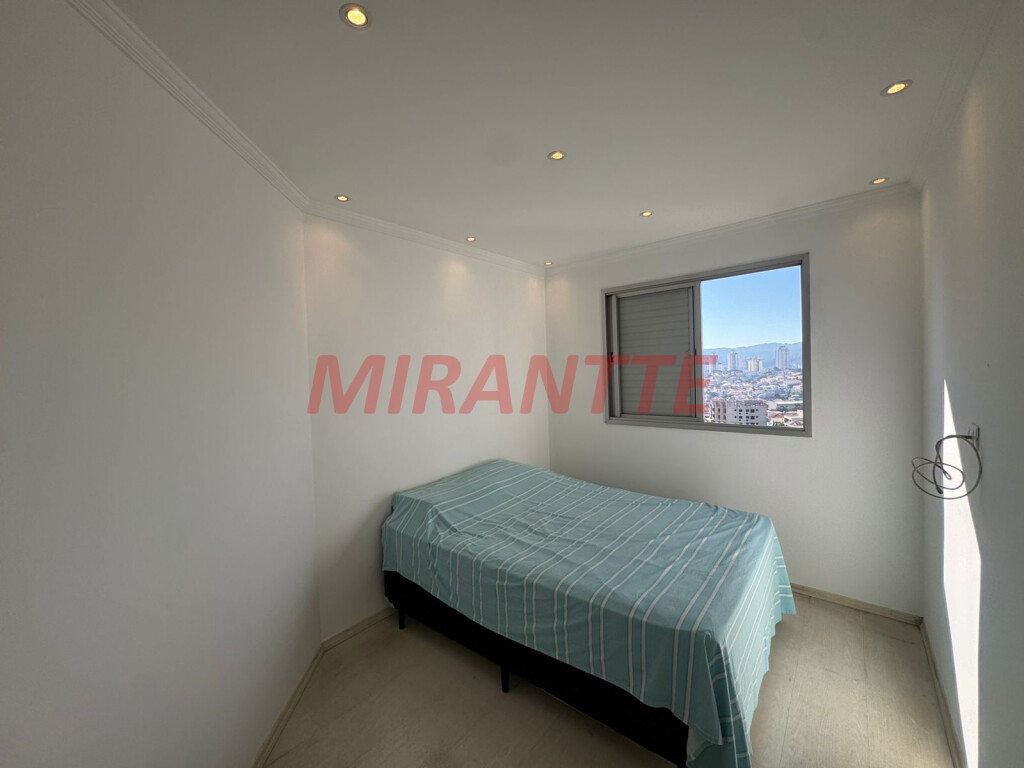 Apartamento de 57m² com 2 quartos em Santa Teresinha
