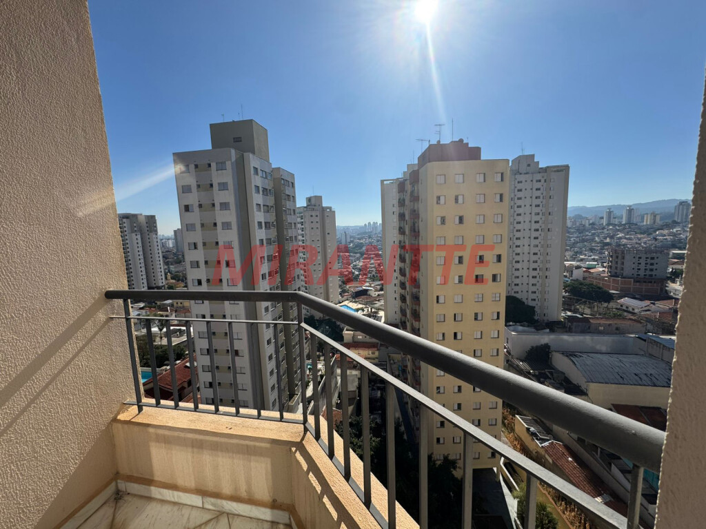Apartamento de 57m² com 2 quartos em Santa Teresinha