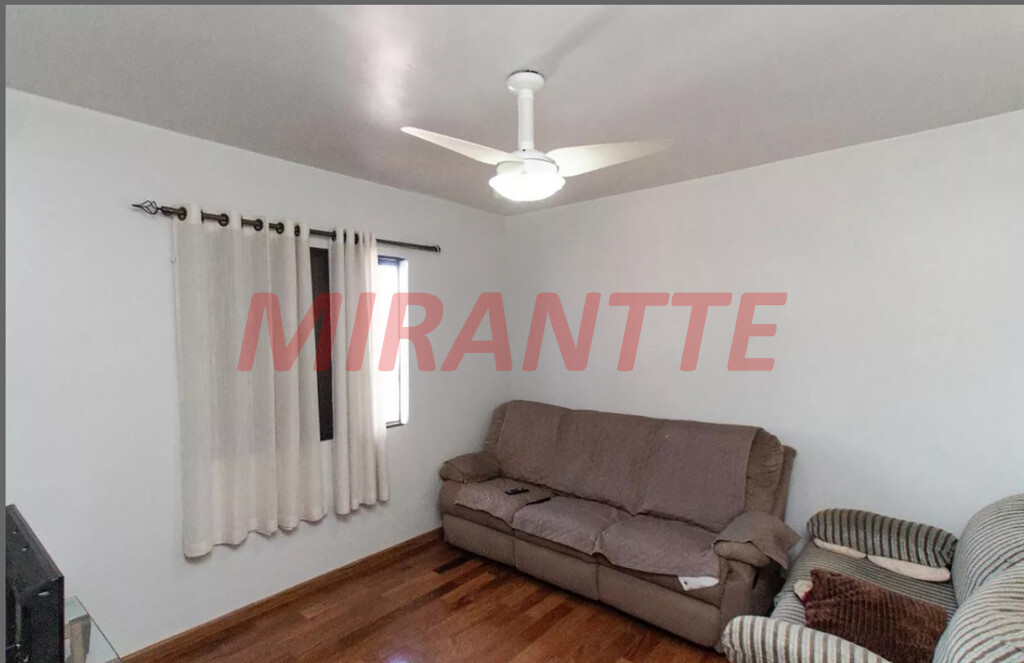 Sobrado de 195m² com 4 quartos em Parada Inglesa