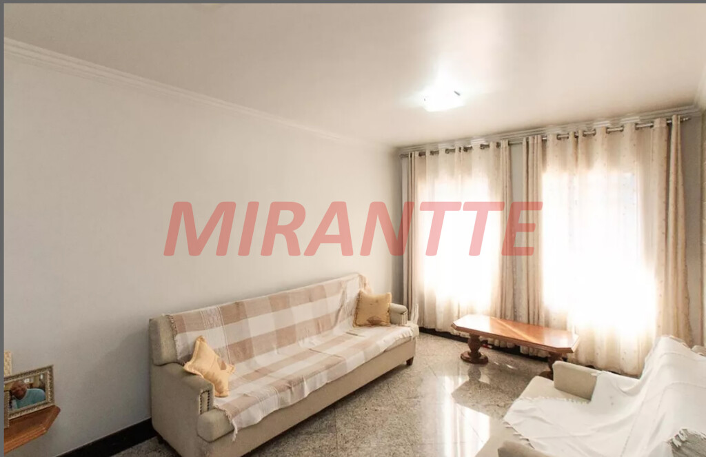 Sobrado de 195m² com 4 quartos em Parada Inglesa