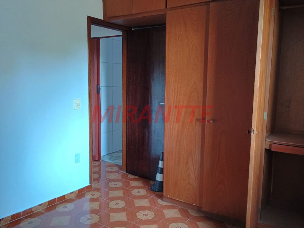 Sobrado de 137m² com 2 quartos em Vila Pita