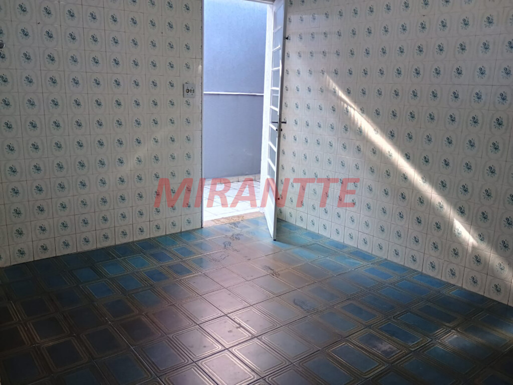 Sobrado de 137m² com 2 quartos em Vila Pita
