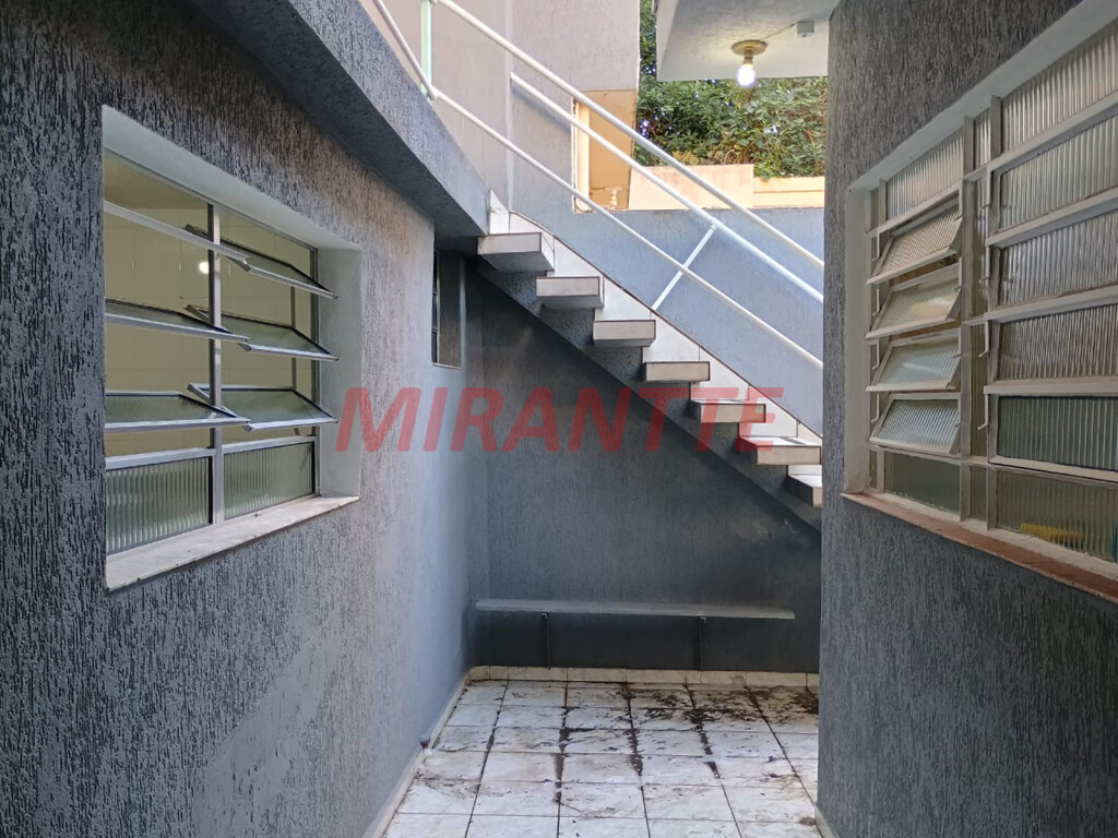 Sobrado de 137m² com 2 quartos em Vila Pita
