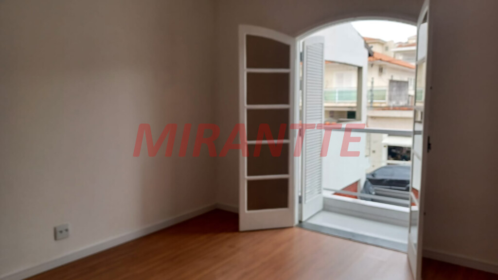 Sobrado de 136m² com 3 quartos em Bortolândia