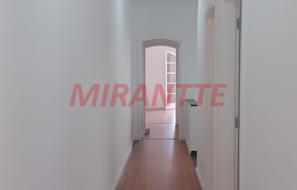 Sobrado de 136m² com 3 quartos em Bortolândia
