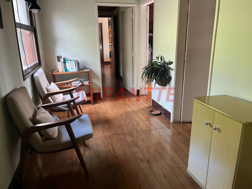 Sobrado de 400m² com 4 quartos em Roseira