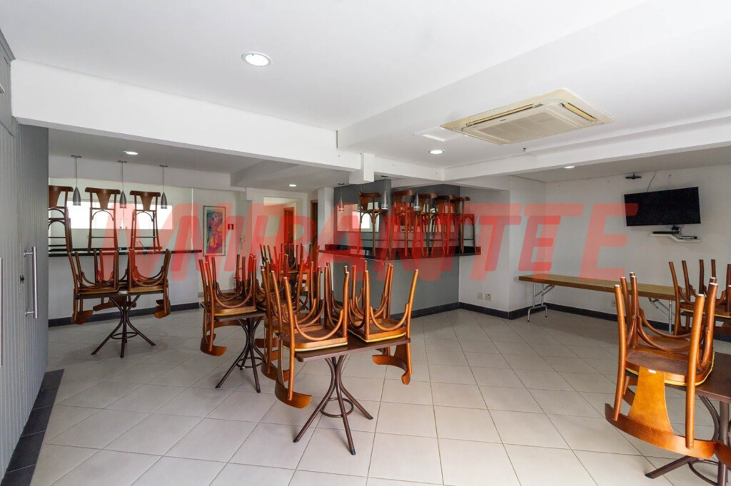 Apartamento de 134m² com 3 quartos em Santa Teresinha