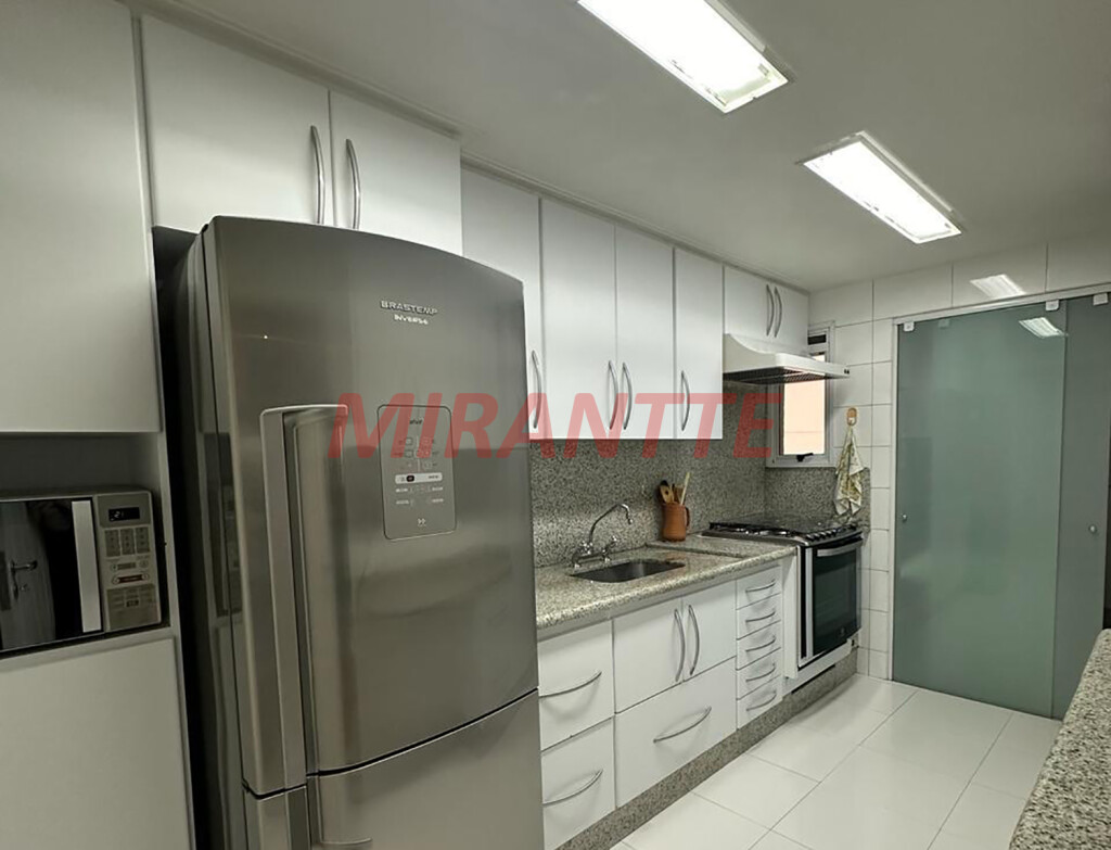 Apartamento de 136m² com 3 quartos em Santana