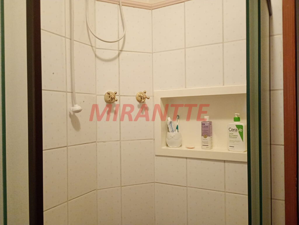 Sobrado de 79m² com 2 quartos em Santana