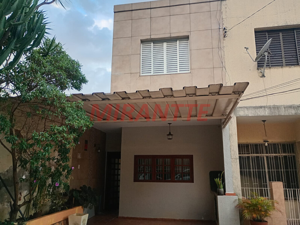 Sobrado de 79m² com 2 quartos em Santana